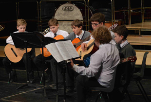 Kimbolton School's Guitar Group