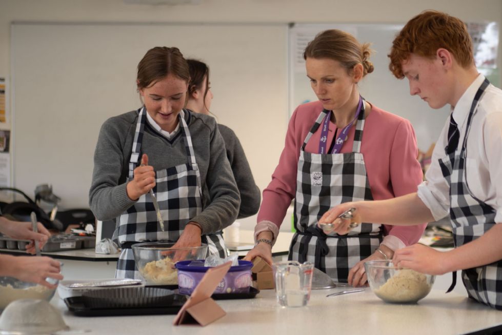 Food Preparation in a Kimbolton School Food and Nutrition Lesson